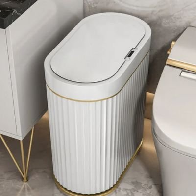 Poubelle salle de bain